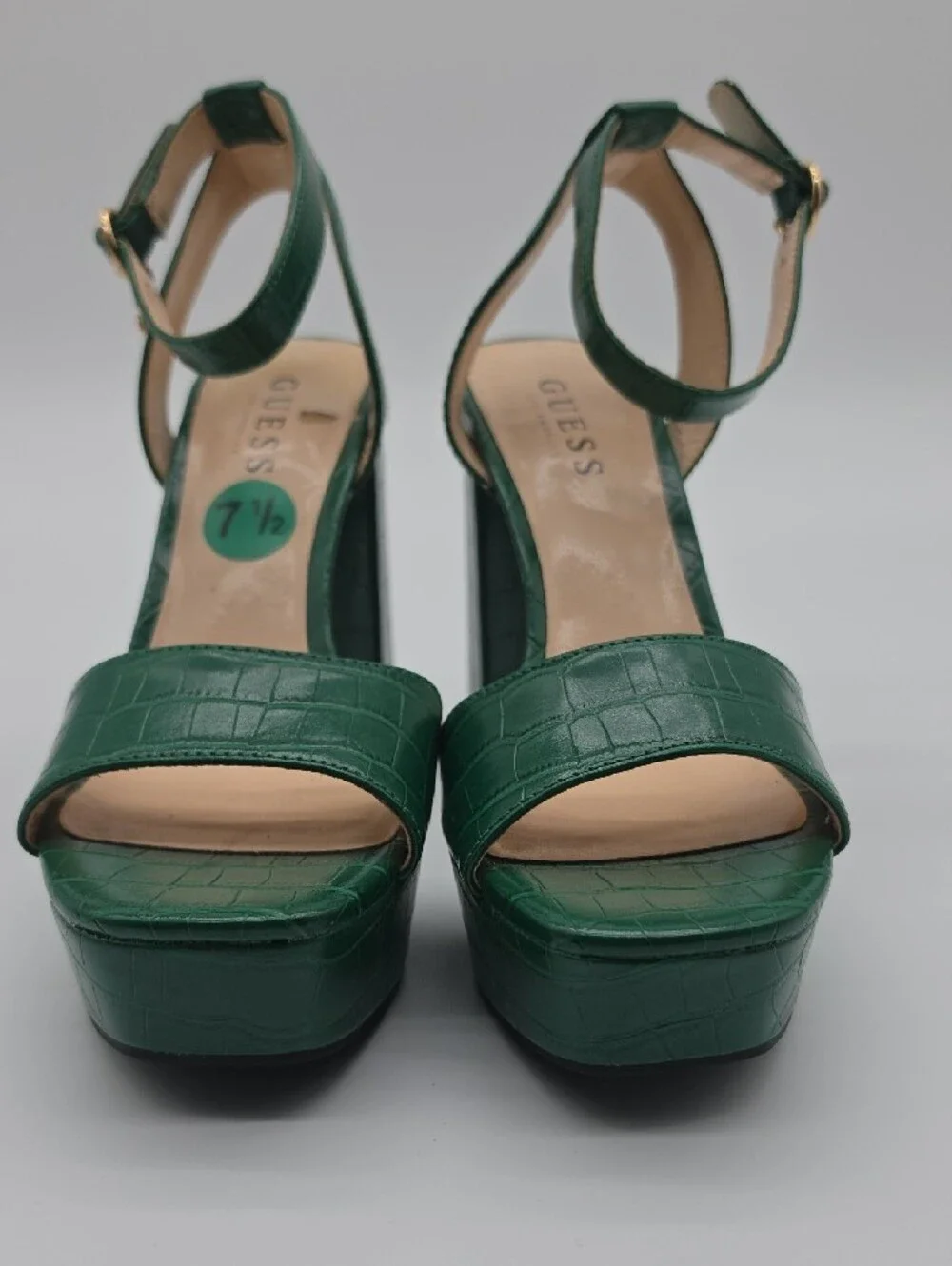 *Brand New* GUESS Emerald Green Croc-Embossed Platform Block Heels